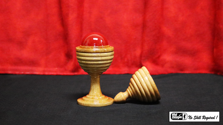 Ball and Vase by Mr. Magic Trick