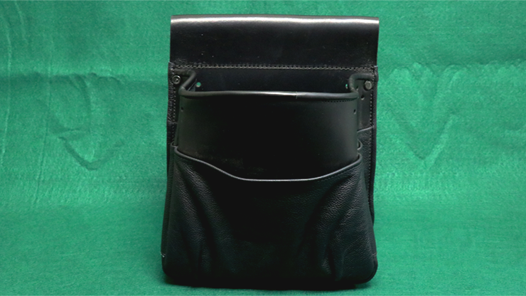 POACHER POUCH by The Ambitious Card Trick